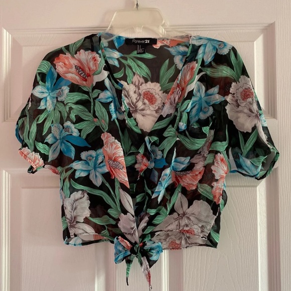 *4/$24* F21 Aloha Printed Top - Picture 2 of 8